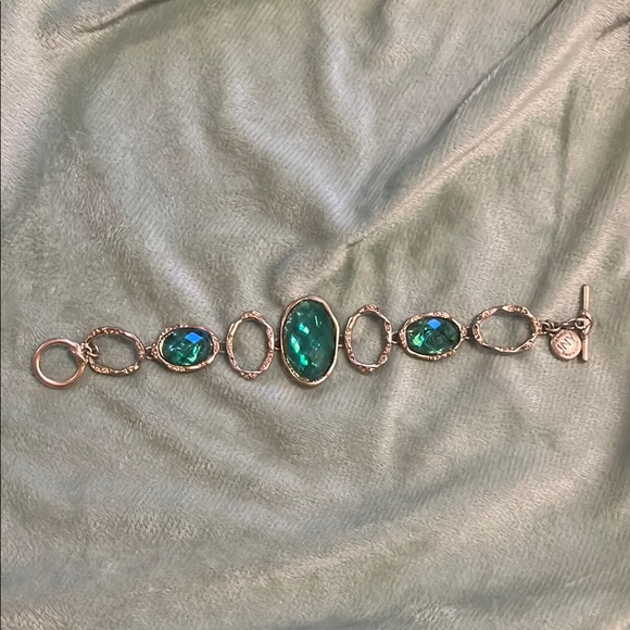 Elegant Blue and Gold Tone Bracelet JNY - Picture 1 of 1